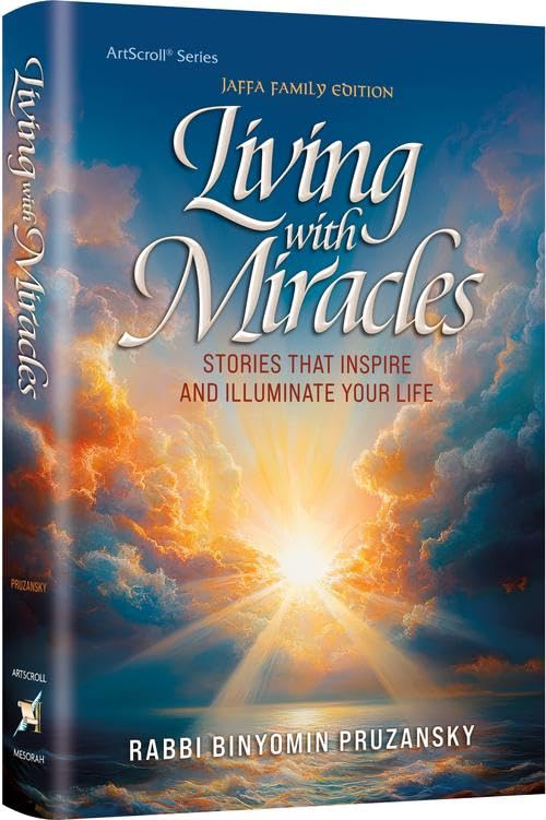 Living With MiraclesStories That Inspire and Illuminate Your Life