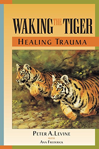 [9781556432330] Waking the Tiger: Healing Trauma